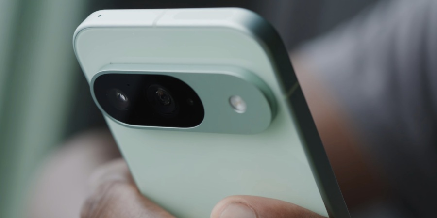 Person holding a Pixel 9